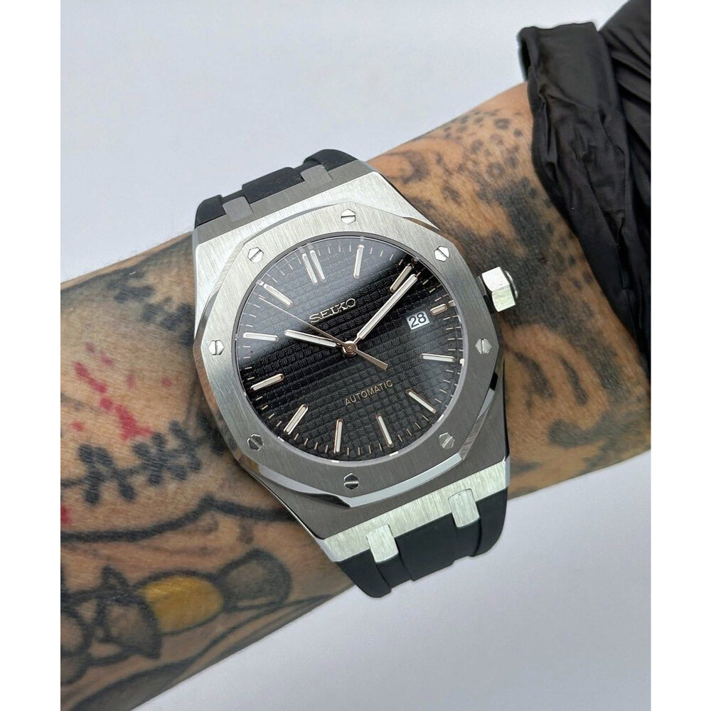Custom Seiko Mod • Black Rose Steel AP on rubber • 42mm